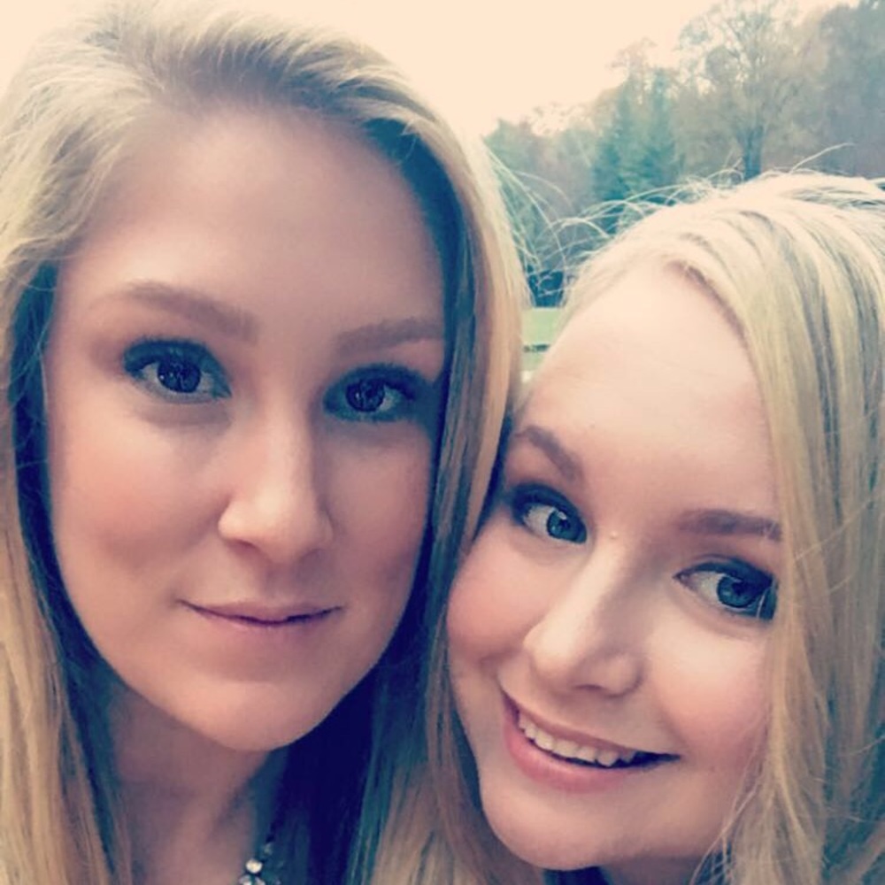 Meet your Posher, Claudia